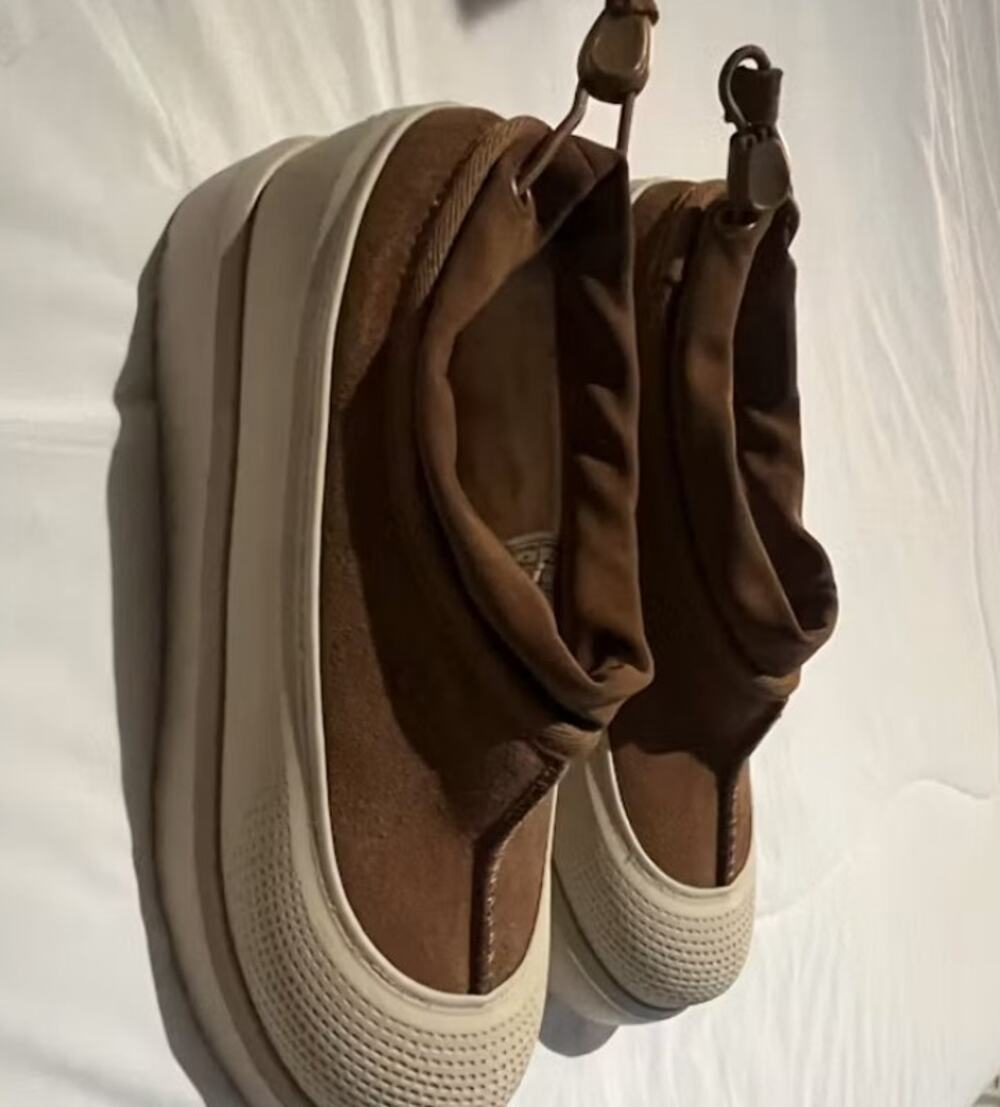 UGG Tasman Weather Hybrid Slipper Chestnut Whitecap (Kids) Sz 3